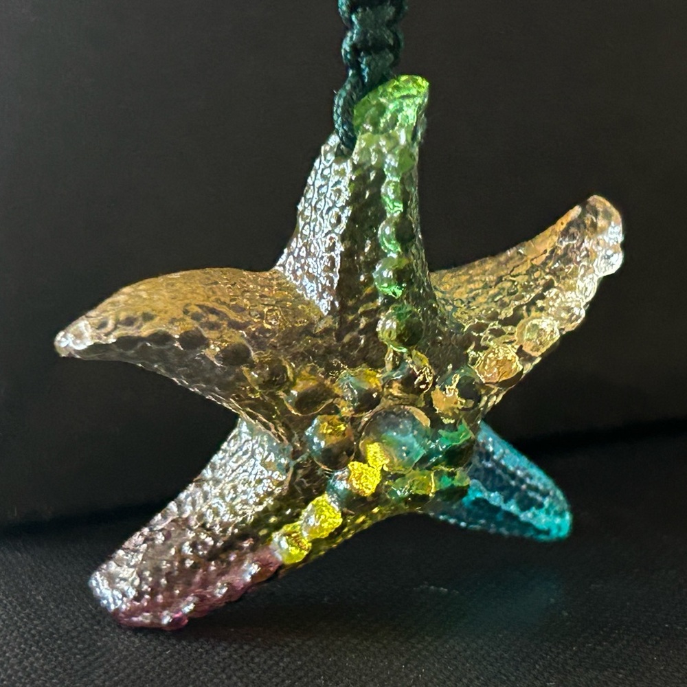 Handcrafted Liuli Art Glass Starfish Pendant Necklace /Adjustable Cord